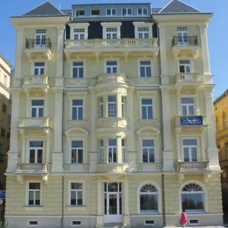 Center 2 Lejlighed *