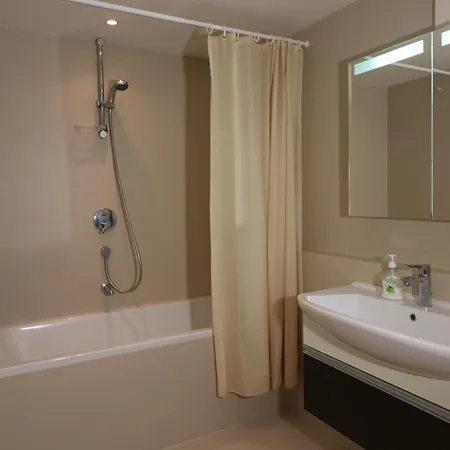 Apartment Center 2
